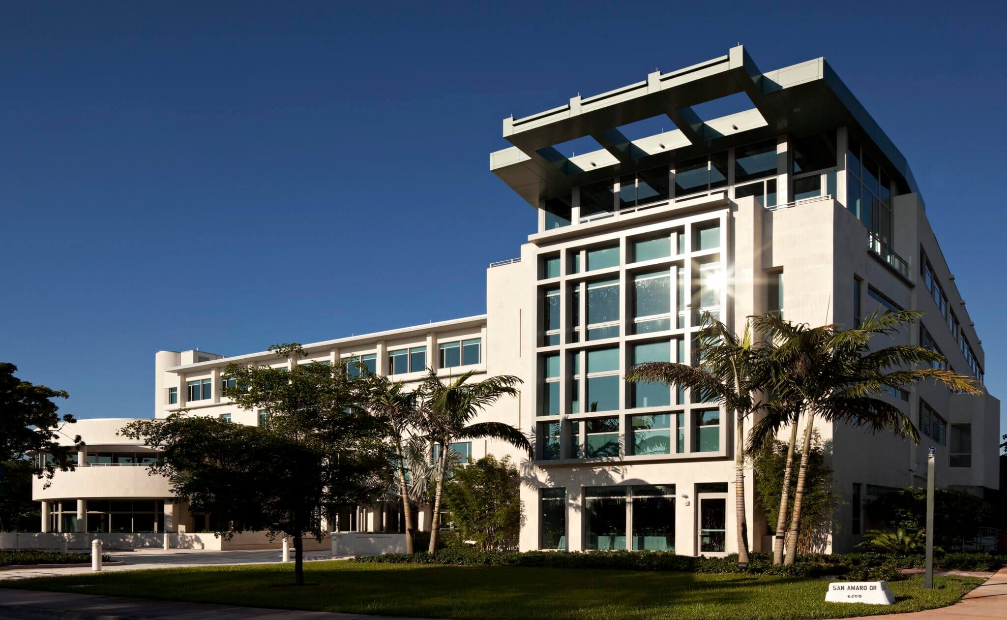 Robert y Judi Prokop Newman Alumni Center. Miami. Florida. EEUU